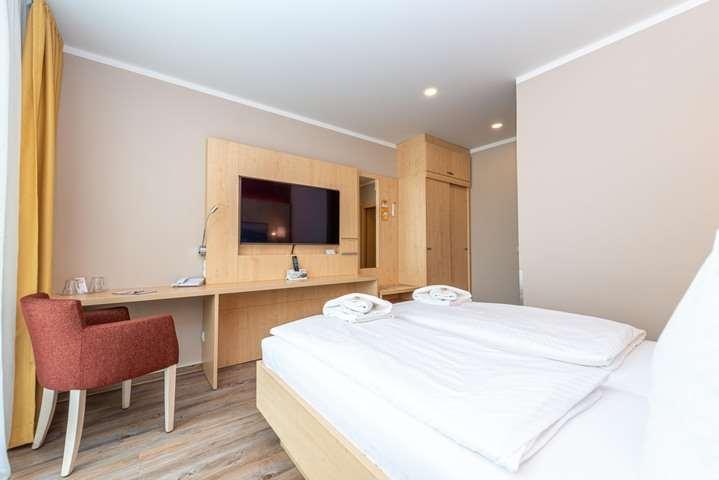 Das Hotel An Der Stadthalle - Rostock Hbf (Adults Only) Quarto foto